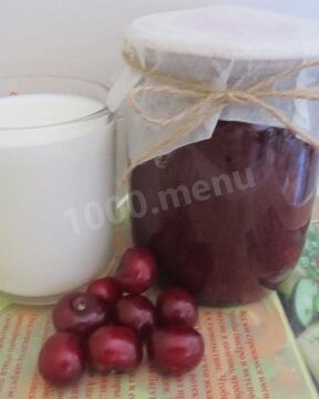 Вишневый джем из вишни