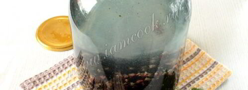 компот из черной смородины на зиму. Шаг 4