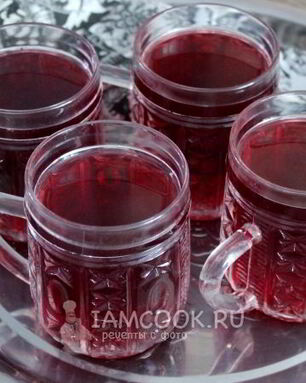 Компот из черноплодной рябины и брусники