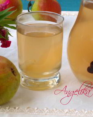 Компот из груш с корицей