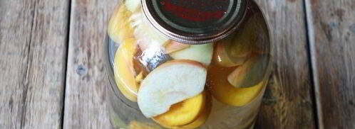 компот с яблоками, сливами и персиками на зиму. Шаг 12