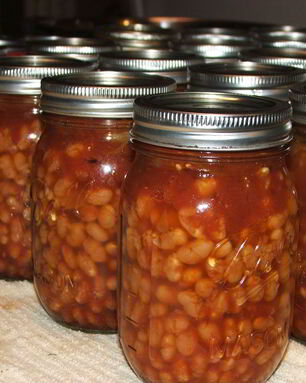 Консервированная фасоль в томатном соусе