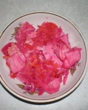 Квашеная капуста со свеклой на зиму