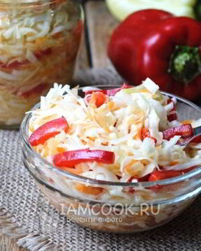 Маринованная капуста с перцем