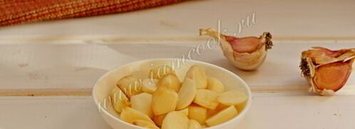 слива с чесноком на зиму. Шаг 3