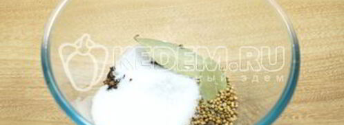 малосольная скумбрия. Шаг 3