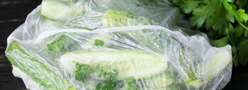 малосольные огурцы в пакете за 2 часа. Шаг 7