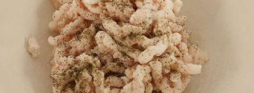 сало через мясорубку. Шаг 2