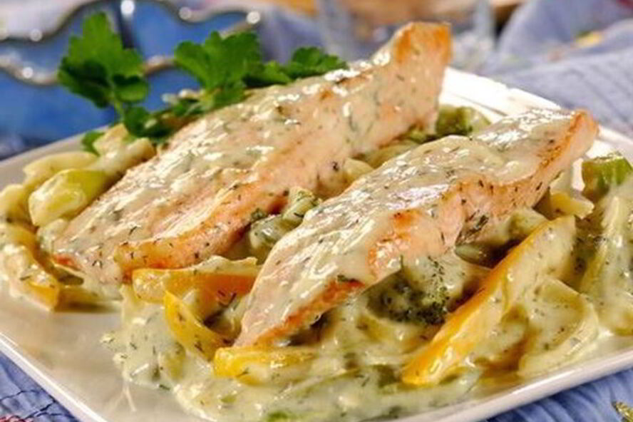 Рецепт сливочная форель с брокколи и болгарским перцем