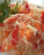 Суточная капуста с чесноком