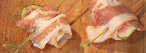 инжир в беконе с вареньем из лепестков роз. Шаг 2