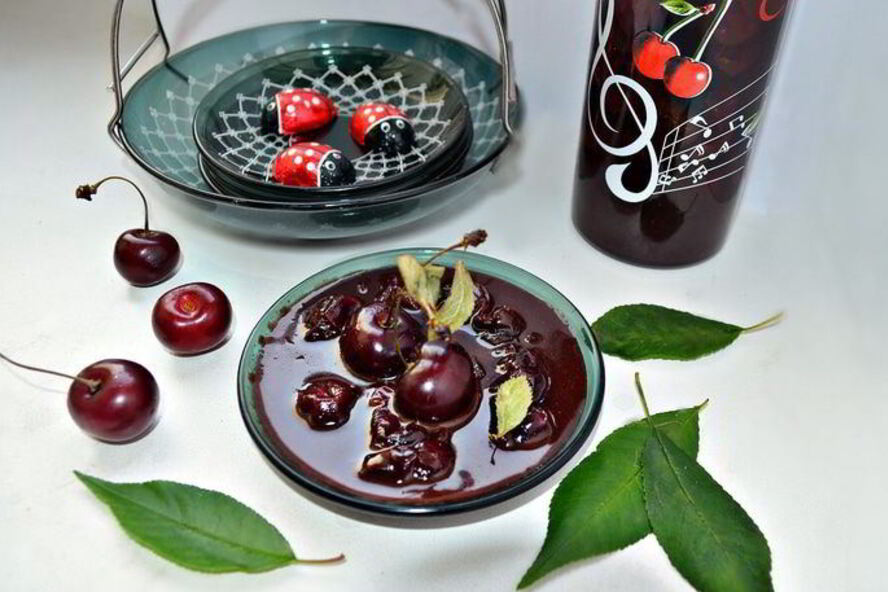 Рецепт шоколадно-вишневое варенье