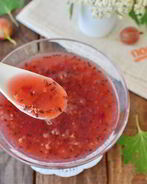 Варенье из крыжовника с листьями смородины