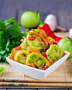 Зеленые помидоры по-корейски на зиму