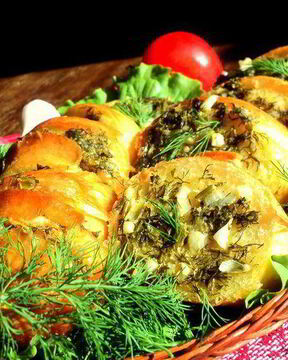 Багет, запеченный в фольге