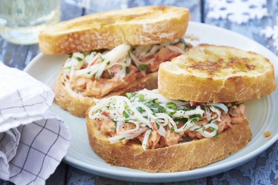 Рецепт бутерброд с крабовой пастой