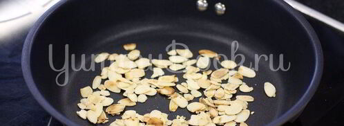 бутерброд с сыром камамбер и клюквенным вареньем. Шаг 3