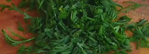 бутерброд с яйцом, тунцом и тапенадом. Шаг 5