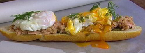 бутерброд с яйцом, тунцом и тапенадом. Шаг 6