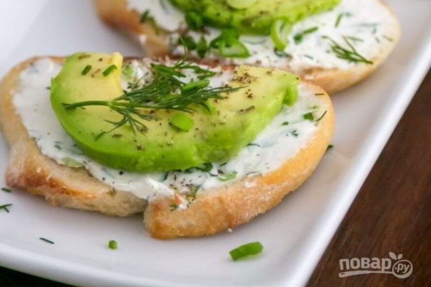 Рецепт быстрые бутерброды с авокадо