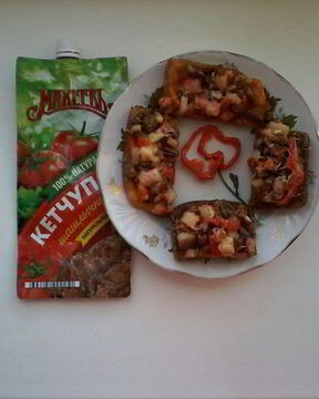 Горячие бутерброды с фасолью