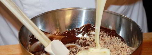 сладкий бутерброд с ореховой пастой. Шаг 3