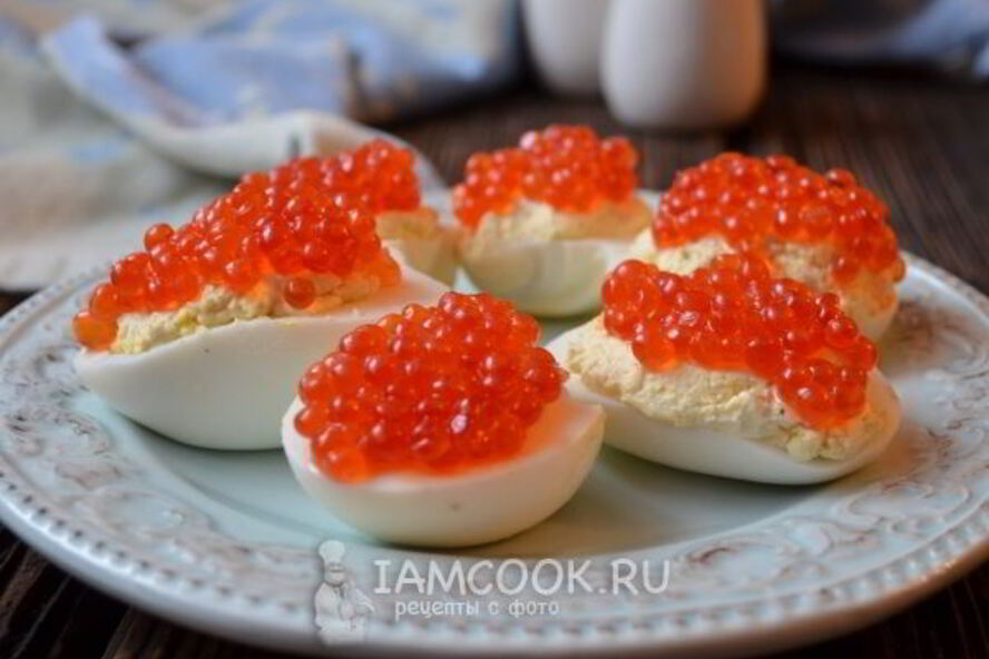 Рецепт яйца фаршированные красной икрой