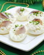 Яйца фаршированные сельдью