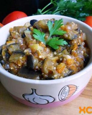 Икра баклажанная жареная