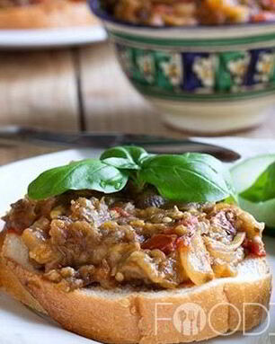 Икра из запеченных баклажанов