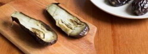 икра из запеченных баклажанов. Шаг 2