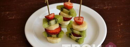 канапе из фруктов. Шаг 5