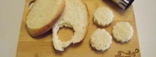 канапе обезьянки на шпажках. Шаг 2