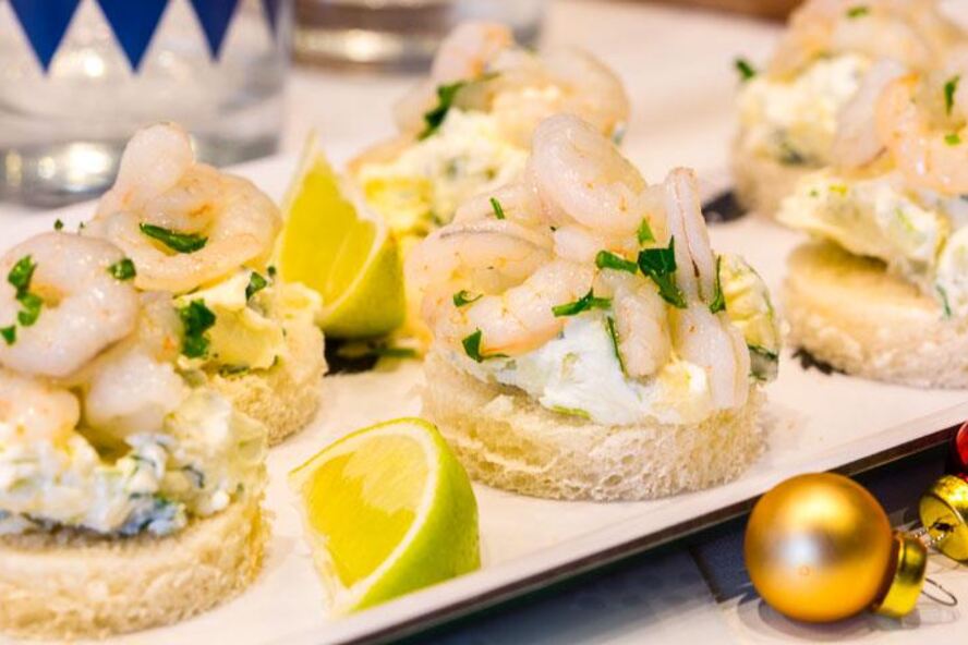 Рецепт канапе с креветками