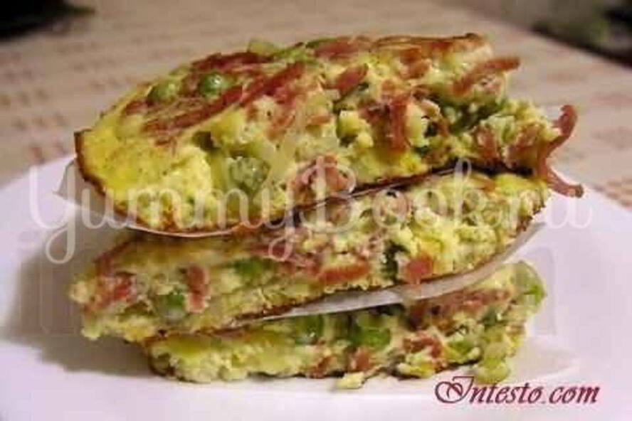 Рецепт фриттата с зеленым горошком, ветчиной и луком