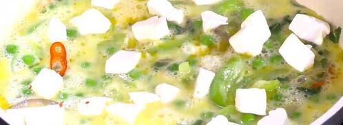 фриттата со сладким перцем, зеленым горошком и фетой. Шаг 10