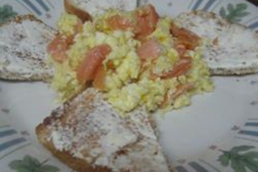 Рецепт омлет с красной рыбой