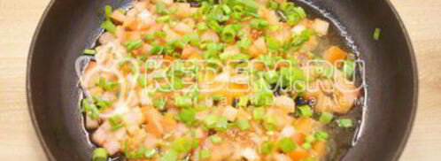 омлет с помидорами неаполитанский. Шаг 5