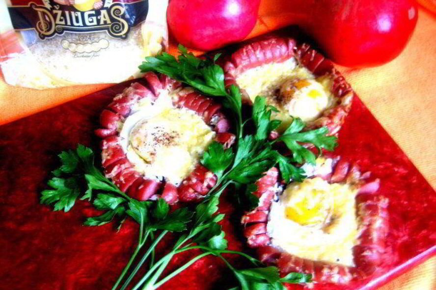 Рецепт омлетный цветочек под сыром джюгас