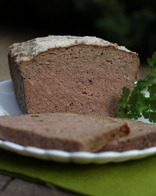 Домашний мясной паштет с печенью