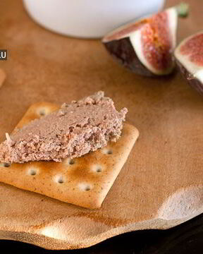 Нежирный паштет из куриной печени