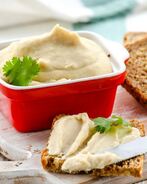 Паштет из фасоли с прованскими травами