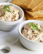 Паштет из молок рыбы