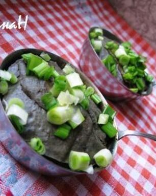 Запеченный паштет с грибами и бренди