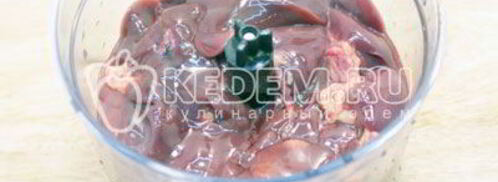 блинный торт с печенью. Шаг 2