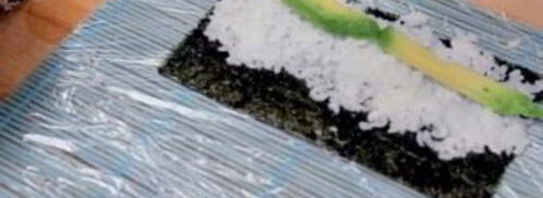 простые роллы. Шаг 3