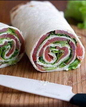 Роллы из лаваша с семгой