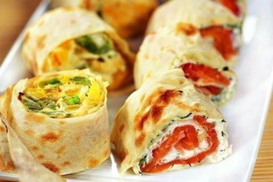 Рецепт роллы из тонкого лаваша с рыбой и ветчиной