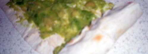 роллы из тонкого лаваша с семгой и авокадо. Шаг 4