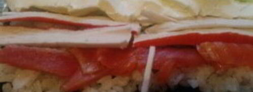 роллы с форелью и сливочно-творожным сыром. Шаг 5